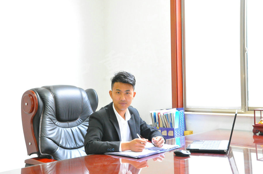 團(tuán)隊(duì)風(fēng)采