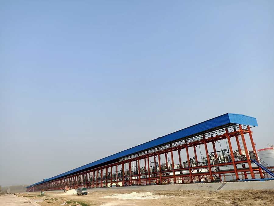 濮陽(yáng)恒潤(rùn)筑邦石油化工有限公司20萬(wàn)方配套倉(cāng)儲(chǔ)項(xiàng)目汽車裝車棧橋、火車棧橋網(wǎng)架工程