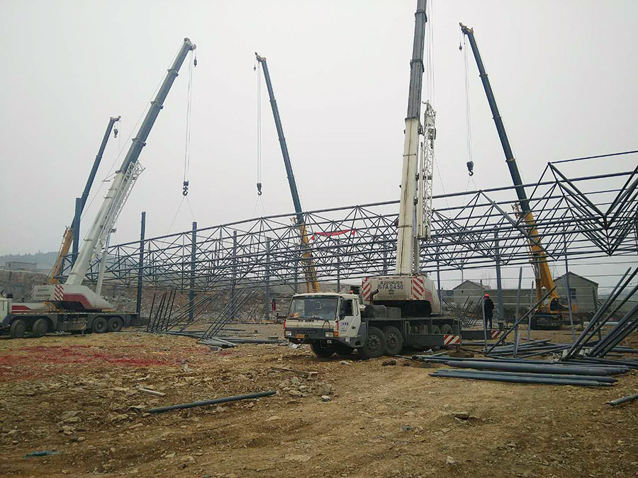 棗莊市樂豐建材有限公司50mx80m網(wǎng)架封閉工程 棗莊市樂豐建材有限公司50mx80m網(wǎng)架封閉工程