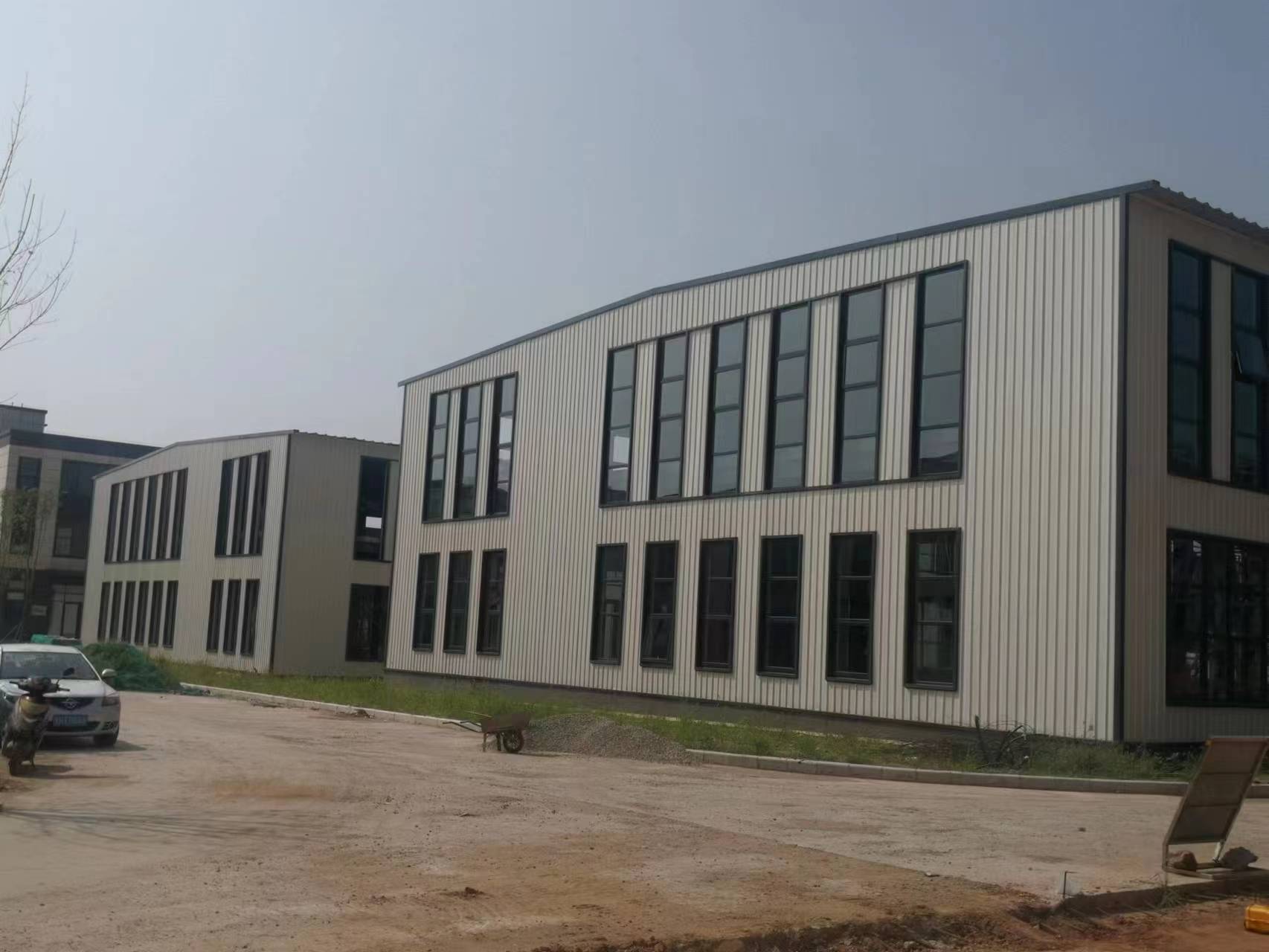 山東華中重鋼工程案例——中南高科·煙臺福山智能制造產業(yè)園鋼結構項目